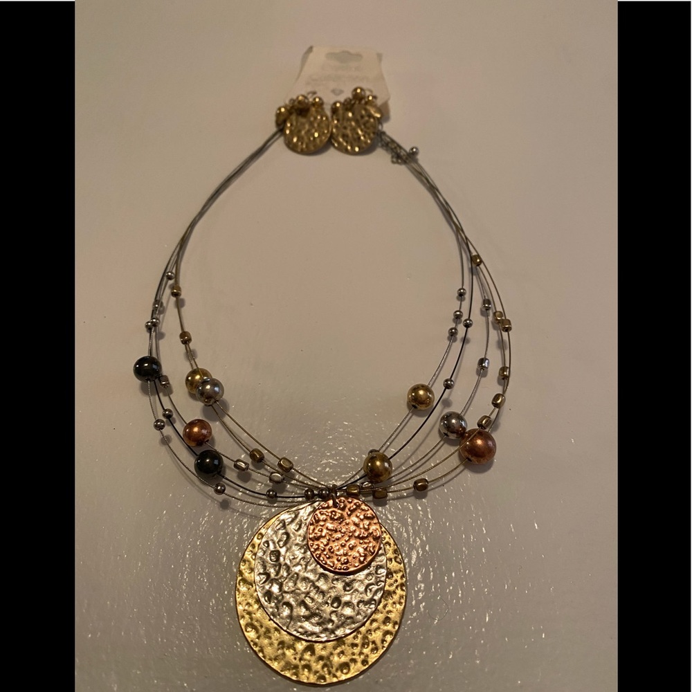 New Cysts Collection necklace and earring set